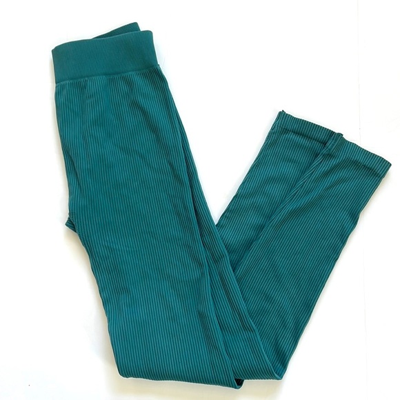 Spiritual Gangster Seamless Legging Blue size Medium/Large - Picture 2 of 9